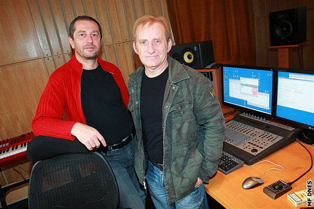 echomor - Karel Holas a Frantiek erný ve studiu - Praha (16. íjna 2007)