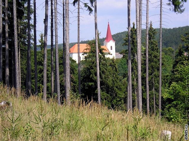 Poutní místo ipín ukryté v lesích