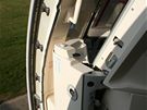 Otevřené levé přední dveře v Airbusu A-319CJ