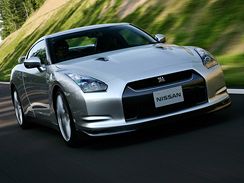 Nissan GT-R