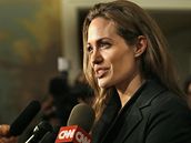 Angelina Jolie na udílení cen Odvaha v urnalistice