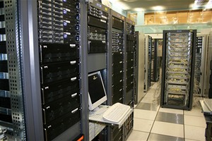 CERN - 16 serverovna vypocetniho centra