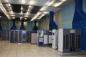 CERN - 17 serverovna vypocetniho centra
