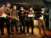 Skupina Walter Barto Band pi natáení videoklipu v klubu Futurum