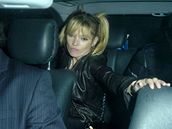 Kate Mossová na narozeninové oslav Davinie Taylorové