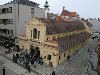 esk Budjovice znovu otevely legendrn restauraci Masn krmy