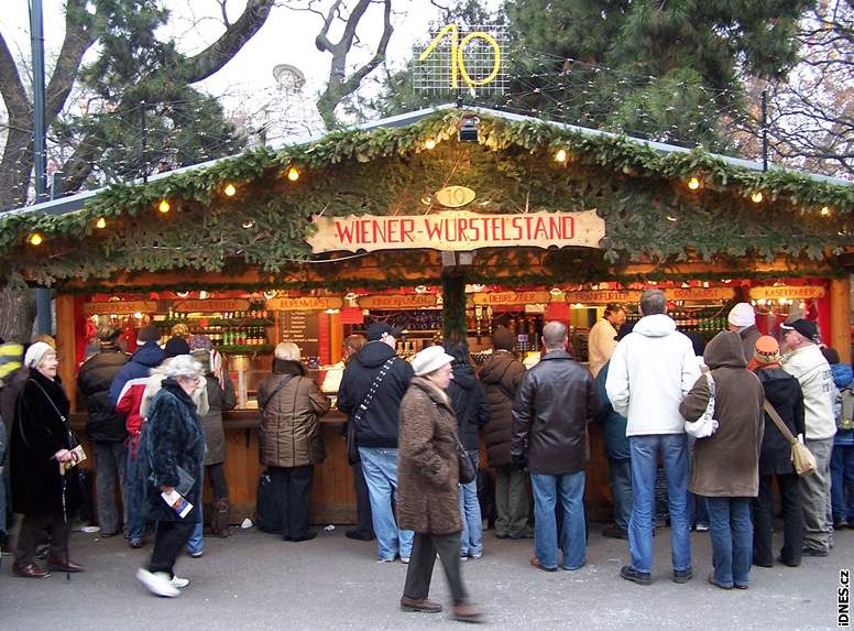 Nejvtí trh je ped vídeskou radnicí