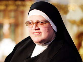 Sestra Benedikta - představená kláštera Šedých sester v Bartolomějské ulici