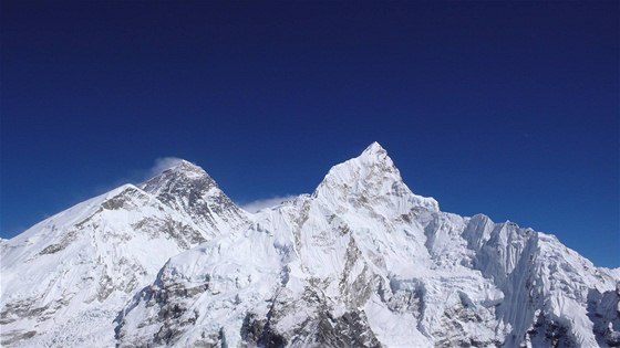 A NAHORU. kolák z Nepálu chce vyrazit na Everest, byl by nejmladí na svt. - ilustraní foto