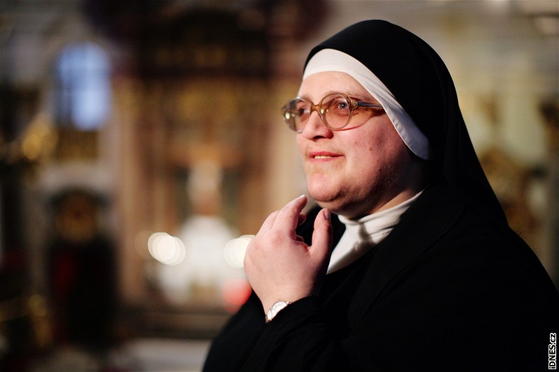 Sestra Benedikta - představená kláštera Šedých sester v Bartolomějské ulici
