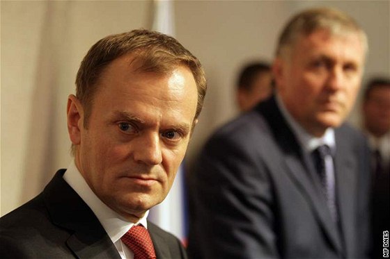 Premiéi Donald Tusk a Mirek Topolánek 