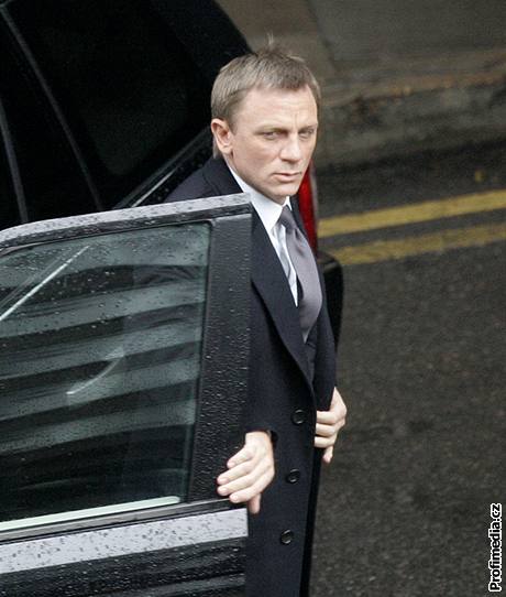 Natáení 22. filmu o Jamesi Bondovi - herec Daniel Craig