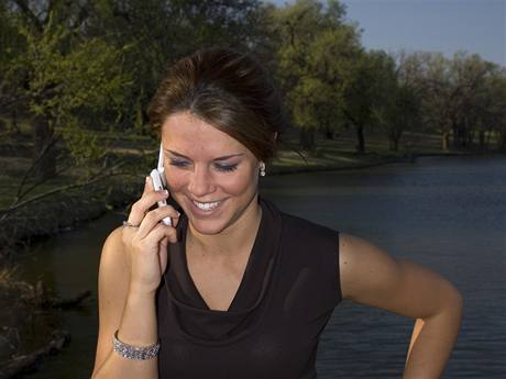 Vliv mobilních telefon na zvýené riziko rakoviny nebyl dosud uspokojiv prokázán.