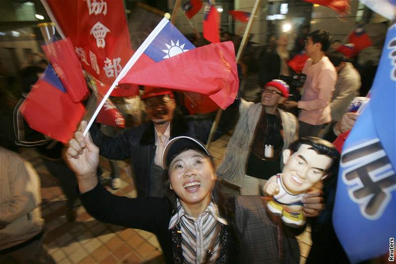 Tchaj-wan, volby leden 2007 - Píznivci opoziní nacionalistické strany...