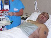 Josef Mirga b�hem pobytu v plze�ské fakultní nemocnici. 