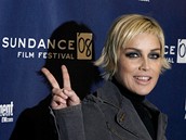 Sundance - Sharon Stone pijd pedstavit film The Year Of Getting To Know Us