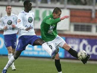 Alexandre Mendy (vlevo) a  Adam Hlouek