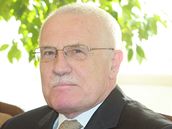Václav Klaus v poslaneckém klubu KSM