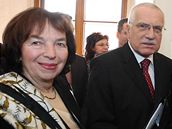Livie Klausová pila podpoit svého manela, prezidentského kandidáta (8. 2. 2008.)