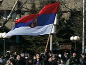 Srbové protestují proti nezávislosti Kosova