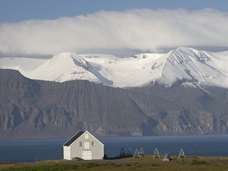 ivot na Islandu je do znané míry determinován geografickými podmínkami.