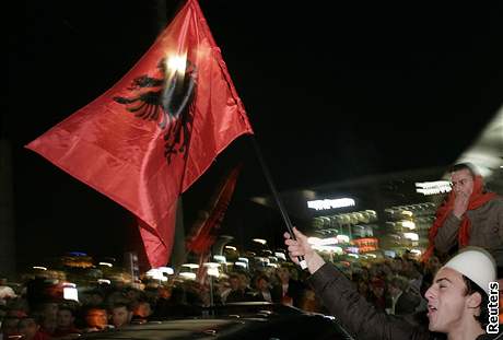 Kosovští Albánci slavili vyhlášení nezávislosti Kosova po celé Evropě.