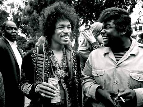 Buddy Miles (vpravo) s Jimim Hendrixem