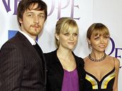 James McAvoy, Reese Witherspoonová a Christina Ricci na premiée jejich filmu Penelope v Los Angeles