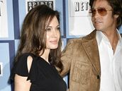 Thotná Angelina Jolie a Brad Pitt na pedávní cen nezávislého filmu Spirit Awards