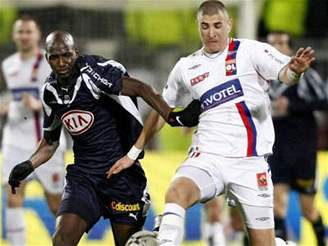 Lyon - Bordeaux, Karim Benzema( vpravo), Diarra