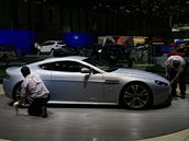 Aston Martin na autosalonu v enev