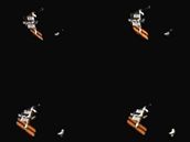 Série snímk Plzeana Libora mída, na nich zachytil, jak se raketoplán Atlantis blíí k Mezinárodní vesmírné stanici.
