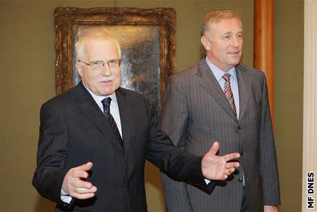Není to poprvé, co si prezident Václav Klaus nerozumí s vládou ohledn zahraniní politiky.