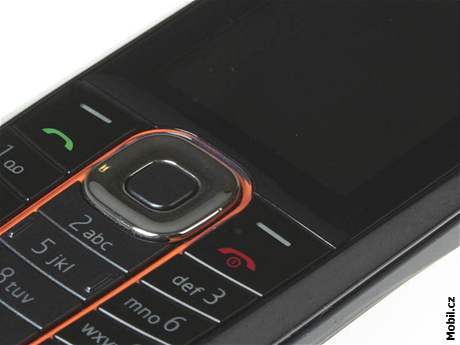 Nokia 2600 Classic je skvlým telefonem pro zaáteníky