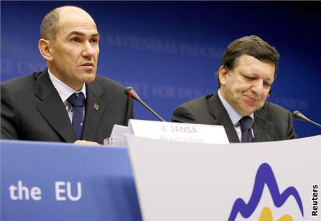 Janez Jana (vlevo) a José Manuel Barroso