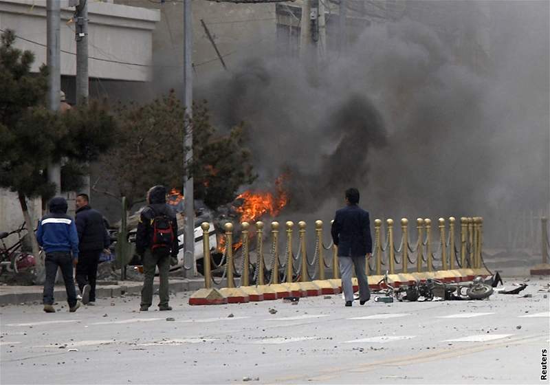 Protiínské protesty v tibetské Lhase (14. bezna 2008)