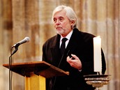 M�e za Radovana Lukavsk�ho v Chr�mu sv. V�ta- promluvil i Josef Abrh�m