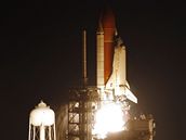 Noní start raketoplánu Endeavour (11. bezna 2008)