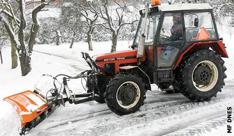 Záplava snhu na Liberecku dlala cestám problémy hlavn na vedlejích komunikacích