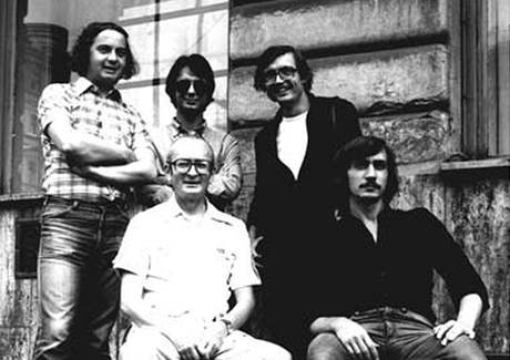 S+HQ v letech 1979-80 (Karel Velebn sedc vlevo)