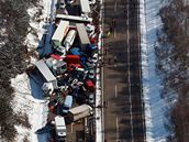V bílé tmě na D1 bouralo 231 aut, od největší nehody v Česku uplynulo 15 let