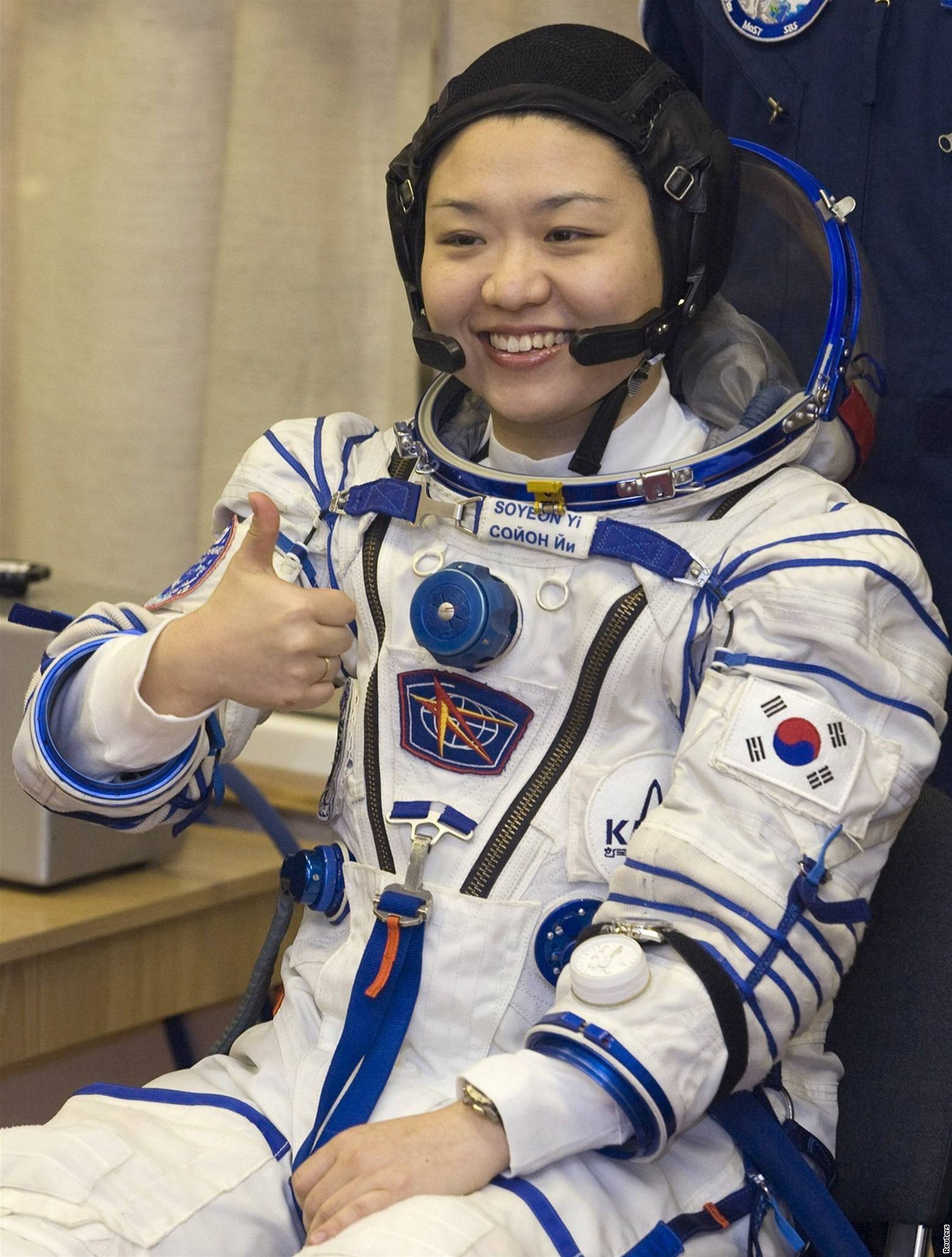 Jihokorejka I So Jon na kosmodromu Bajkonur