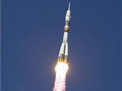 Sojuz TMA-12 odstartoval z kazaského Bajkonuru, na palub je i první Jihokorejka smující do kosmu