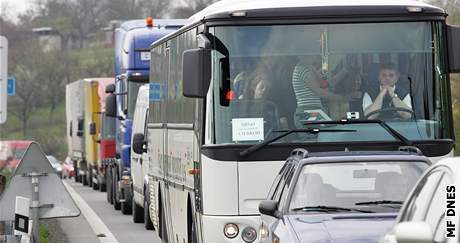 Oprava kanalizace v Buovicch zpsobila komplikace v doprav