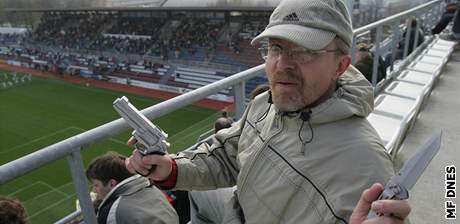 Reportér MF DNES testoval ostrahu na fotbalovém stadionu