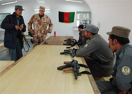 Výcvik afghánských policist