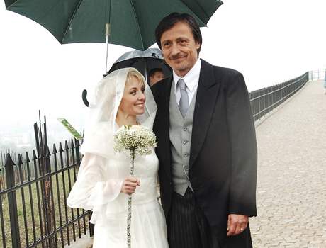 Veronika ilková a Martin Stropnický se po letech vzali.