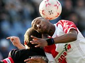 Slavia - �i�kov: Tavares (vpravo) a Stracený