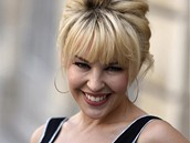 Kylie Minogue s ádem umní a literatury