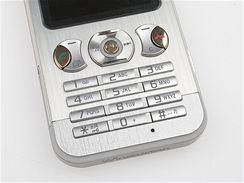 Sony Ericsson W890i